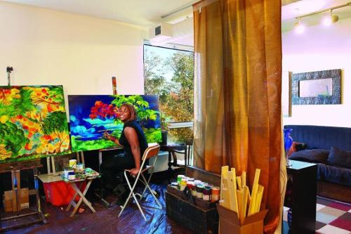 Good Energy Early check-in Parking Long Term More in Roseland