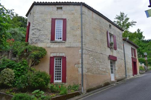 La Maison du Tourniquet - Apartment - Aubeterre-sur-Dronne