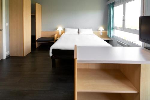ibis Saint Dizier - image 2