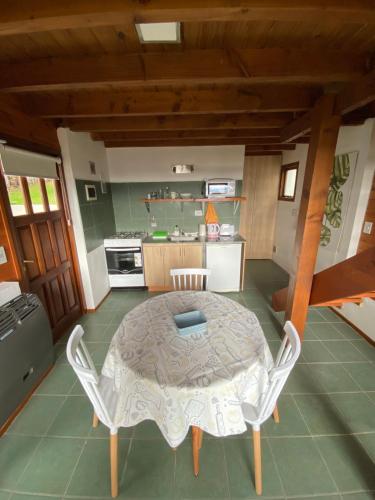 One-Bedroom Apartment image 5