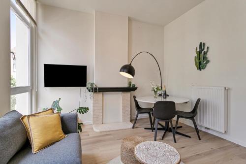 New renovated condo's @ trendy south, Amberes (foto 7)