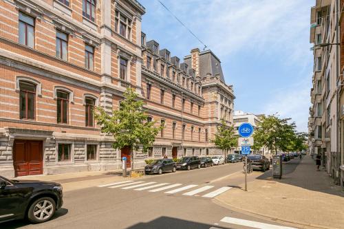 New renovated condo's @ trendy south, Amberes (foto 9)