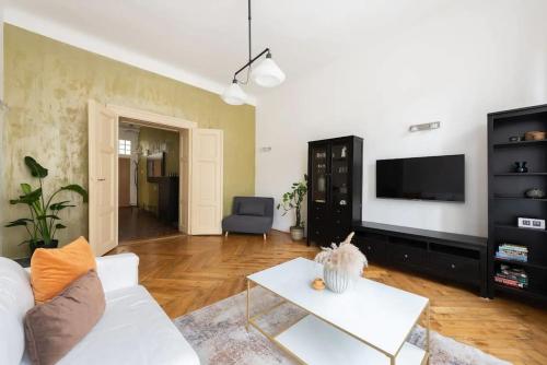 Spacious apartment with balcony at Wenceslas Sq