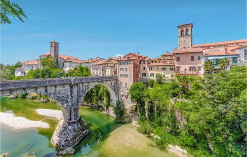 Lisola Che Non C - Cividale del Friuli