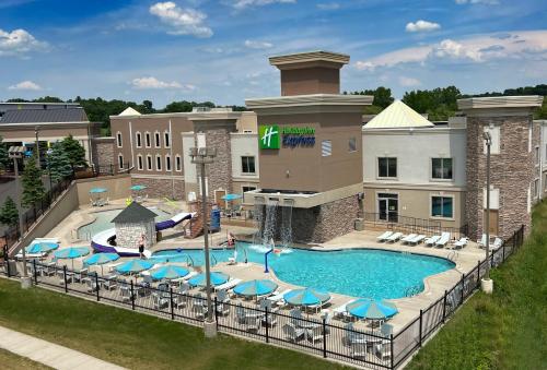 Holiday Inn Express Wisconsin Dells