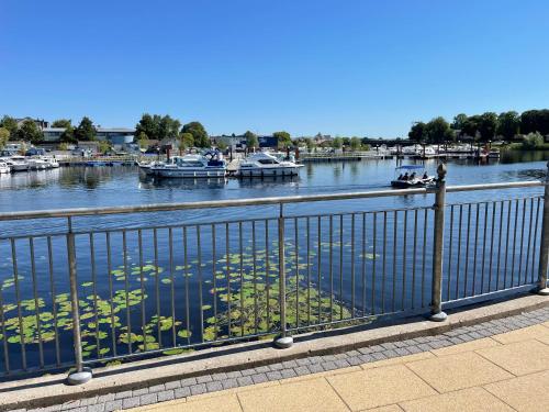 Five bedroom waterfront house