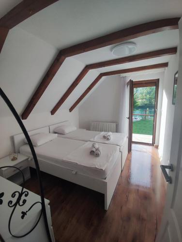 Villa Sara on river Una Villa Sara on river Una