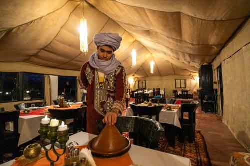 Toit ja joogid, Lana Camp Merzouga in Merzouga