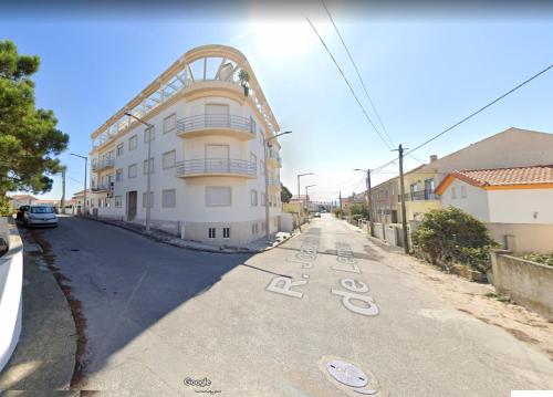  Apartamento a 4min da praia com lareira in São Martinho do Porto