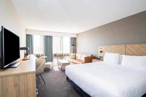 . Sandman Hotel Montreal - Longueuil