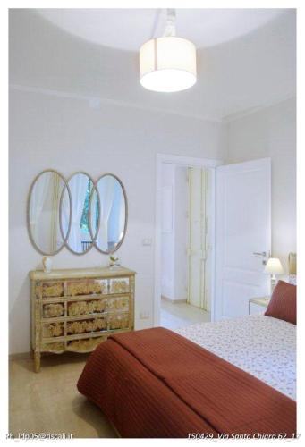 Santa Chiara Apartment - main image