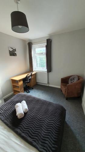 Contractors, City Centre, Parking, 3 Double Rooms, Netflix, Cosy!, Coventry (zdjęcie 4)
