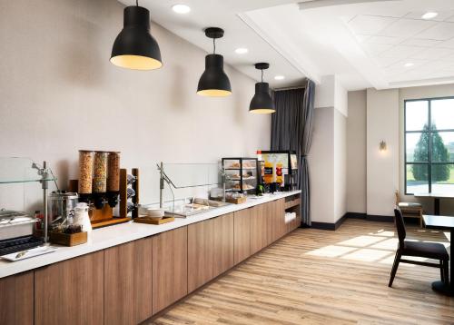 Ēdiens un dzērieni, Holiday Inn Cincinnati Liberty Way By IHG in Vestčestera (OH)