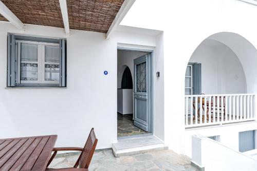 Balkons/terase, Loutra Kythnos Suites in Loutra (Kythnos)