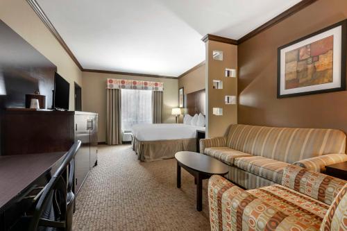 2 bedrooms, 3 beds