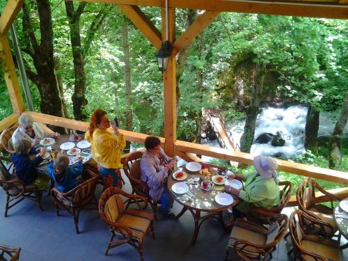 . Hotel Ravnjak