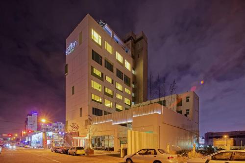 Hotel 7 Taichung