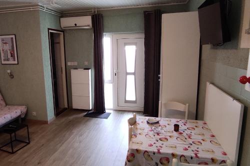 Studio Punat 5410a - image 4