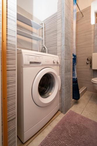 Apartment Preko 8179b - image 4