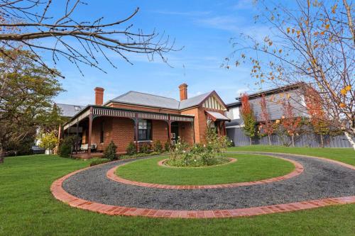 B&B Bairnsdale - Noble View - Bed and Breakfast Bairnsdale
