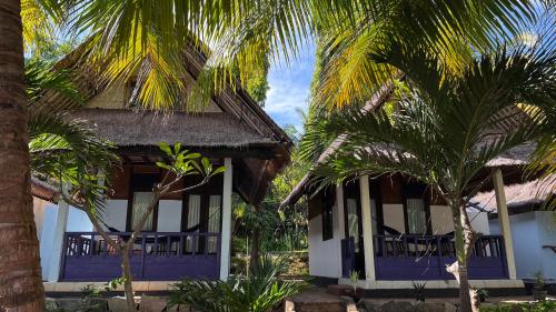 Iekārtas, HAPPY DIVE RETREAT fka Ankermi Happy Dive in Waigete