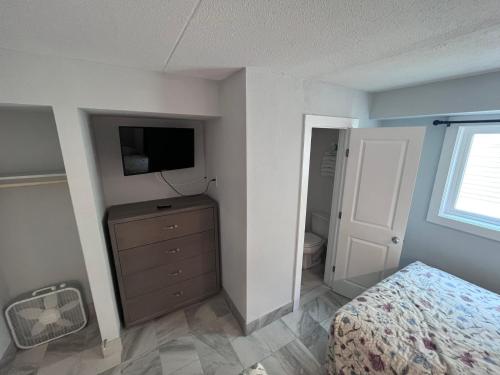 Admiral Resort Motel – Wildwood Crest, NJ