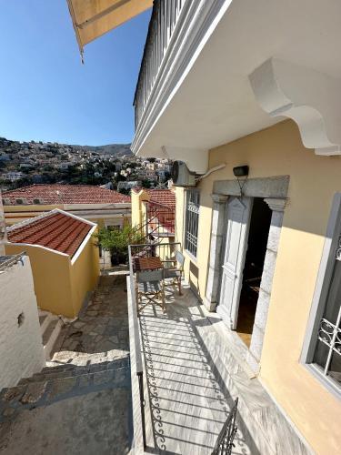 Evangelia, Symi (Foto 6)