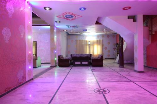 Flagship 37189 Hotel Pink Haveli