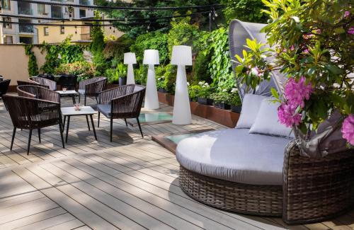 Metropolis Design Hotel - image 2