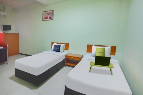 Urbanview Hotel Bartu Moh Toha Bandung