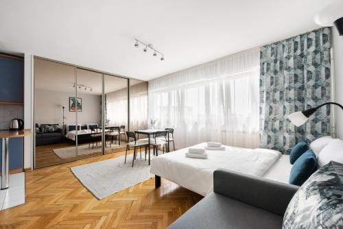 Uniwersytet Medyczny Park Studio