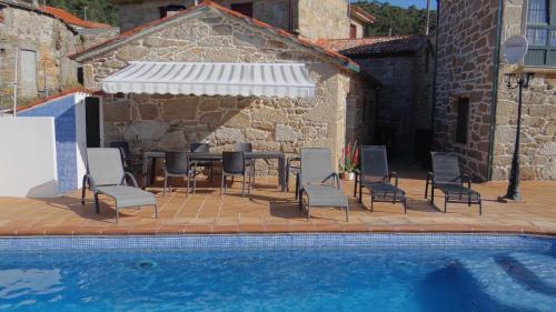 B&B Tajes - Casa as Xardeiras Casa con piscina y terraza - Bed and Breakfast Tajes
