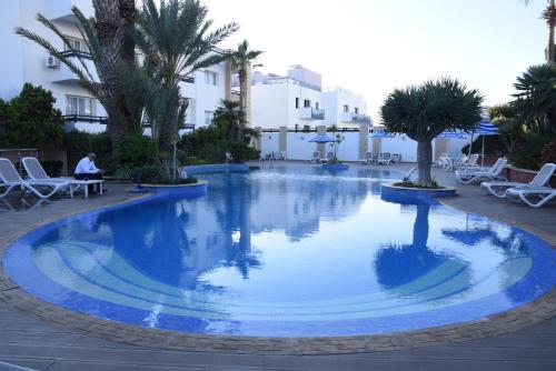 Swimming pool, Golden Beach Appart'hotel in Agadir