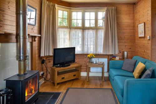 Finest Retreats - Toll Bridge Cottage