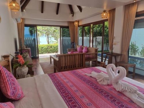 Soul Villas By The Beach - Phuket Room Type - Beachfront Private Pool Villa Soul Villas By The Beach - Phuket Room Type - Beachfront Private Pool Villa