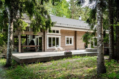 A szálláshely kívülről, Meretuule Holiday Home in Keibu