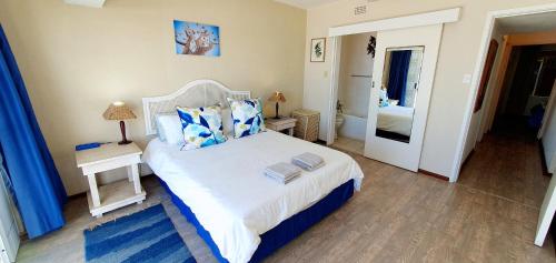 Nomads Nook 13 - 6 Sleeper - Stunning Ocean Views!