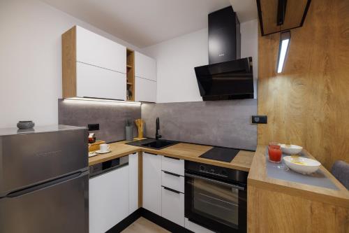 La Vista apartments with pool La Vista apartments with pool