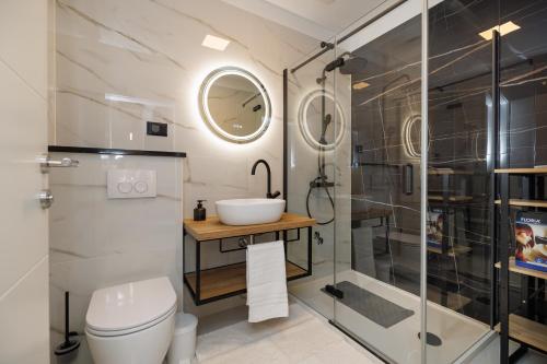 La Vista apartments with pool La Vista apartments with pool