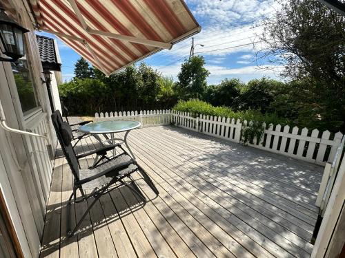 リレストロム Family Room with Parking Possibility 4つ星 シングルルーム プール