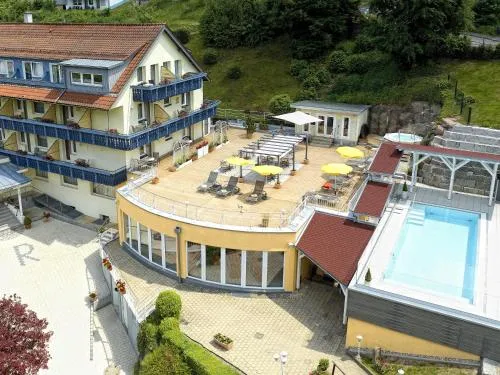 Wellnesshotel Rothfuß mit Spa und 2 Schwimmbädern in Bad Wildbad, Deutschland