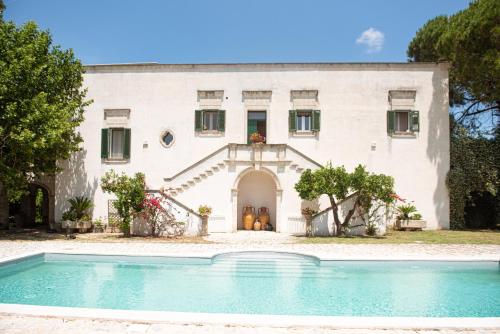 Villa Encantamiento - Masseria Storica nel cuore della Puglia con piscina privata
