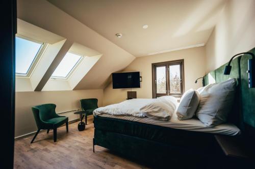 1 queen bed