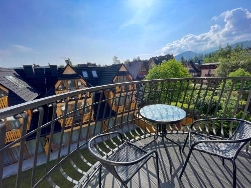 Apartment with Balcony image 10