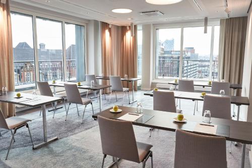 Steigenberger Hotel Hamburg - image 13