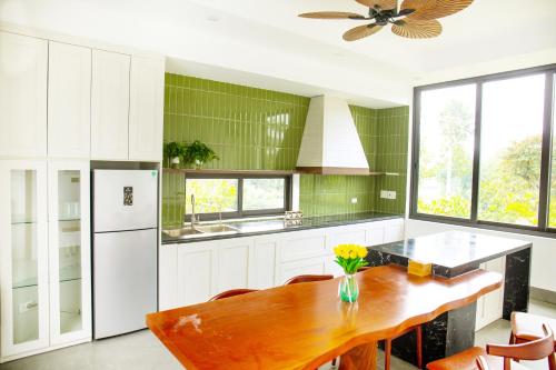 keuken, An Sunrise Villa Vinh Phuc in Vinh Phuc