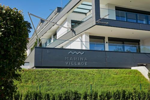 Marina Village Schmalzl Apartmenthotel