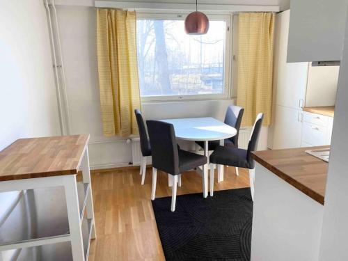 HHH Top hideaway in Helsinki, free parking, close to Lauttasaari metro 5