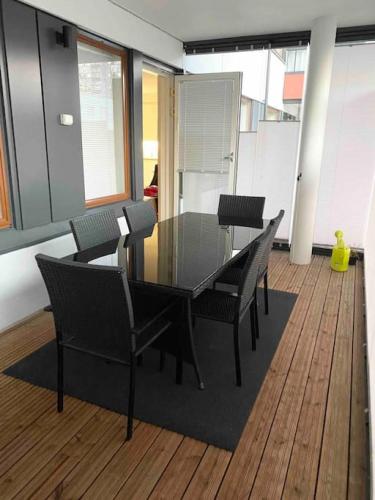 Balcony/terrace, VUOSAARI-2 Pure luxury for 100 m2 in Vuosaari in Porslax