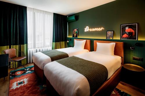 Hotel Rila Sofia Room Type - Renovated Deluxe Twin Room